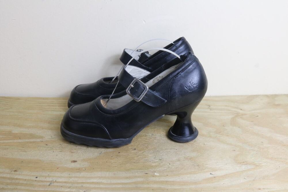 John Fluevog Shoes 9 Black Leather Mini Gorgeous Mary Jane Boho Whimsigoth